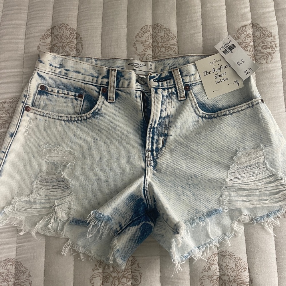 Brand new Abercrombie jean shorts